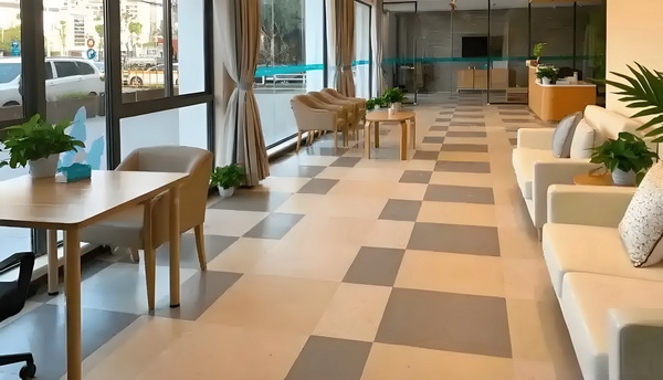 外地户口可以在深圳办吗_你属于我，酋长近端锋凯尔西首次晒出与霉霉恋爱后的甜蜜合照 学科提供照护”多模式